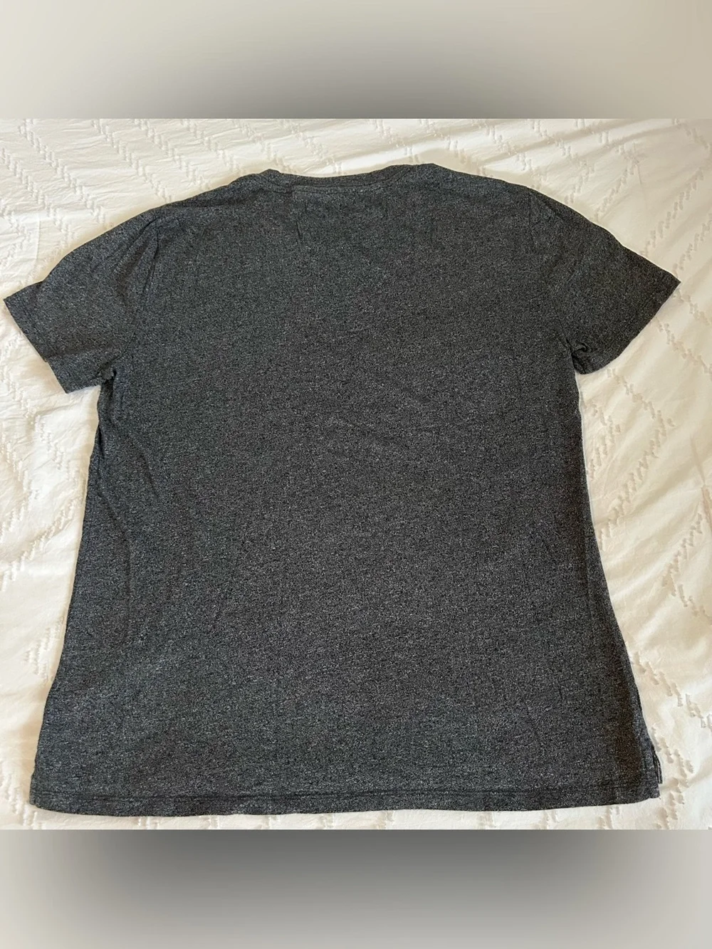 Banana Republic Men’s Quick Dry Henley Shirt Short Sleeve Gray Heather Large